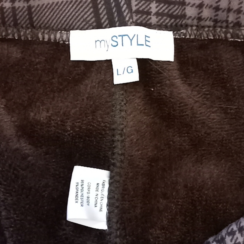 Pants - Picture 2 of 3